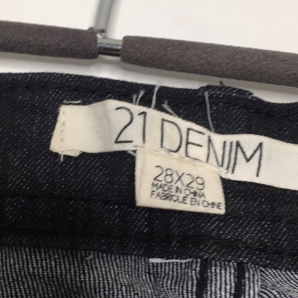 Forever 21 Skinny Jeans Size 28/29 NWT - Picture 6 of 7